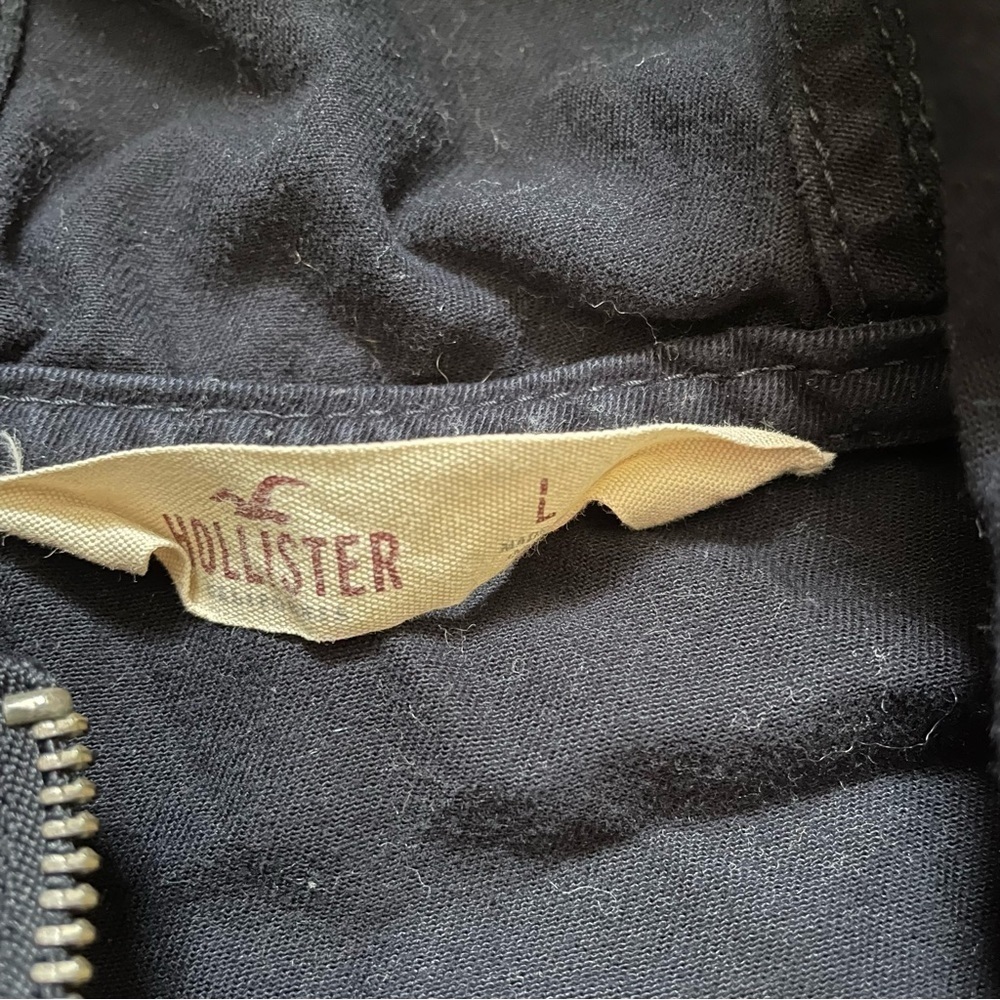 Hollister Navy Parka Size Large - Picture 2 of 9